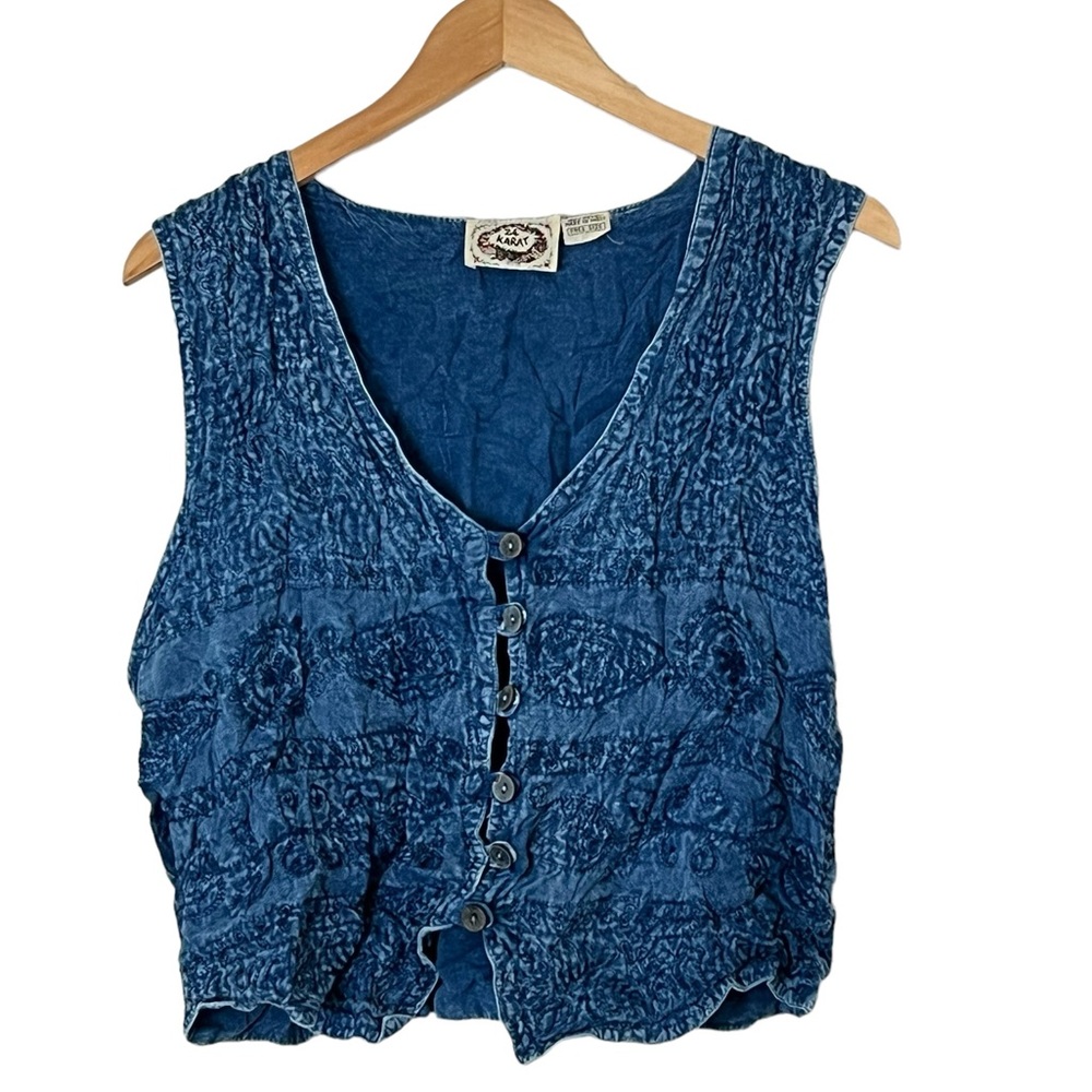 24 Karat | Vintage blue rayon v-neck button front vest tank top free size